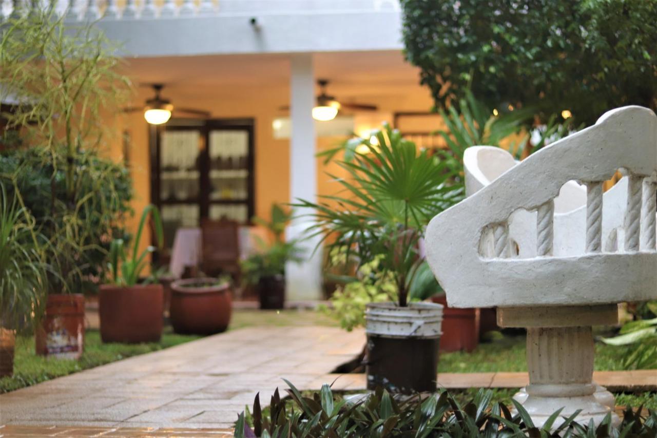 فندق Casa Marlene فالادوليد المظهر الخارجي الصورة
